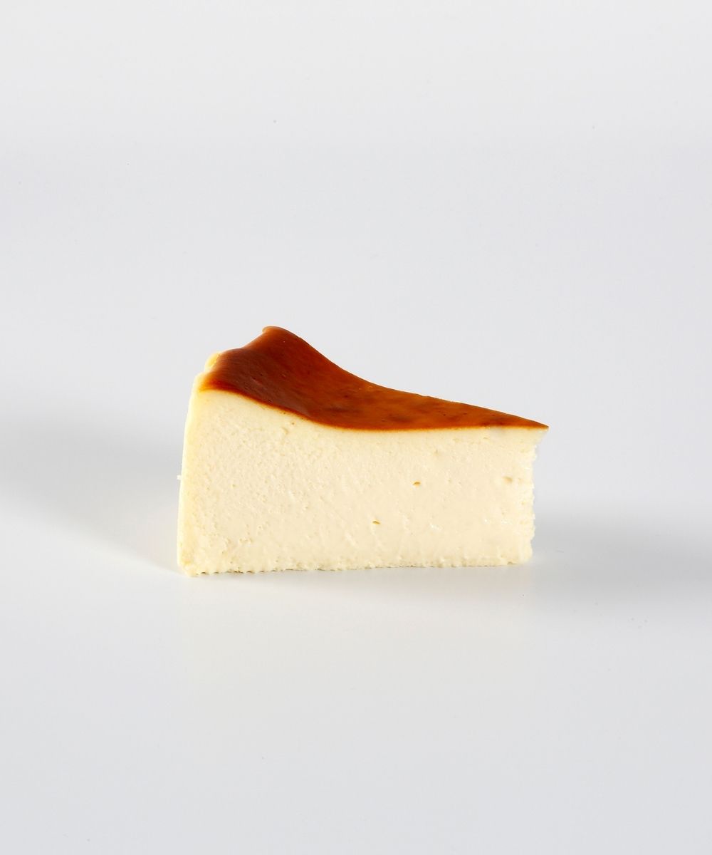 Özsüt San Sebastian Cheesecake (Dilim)